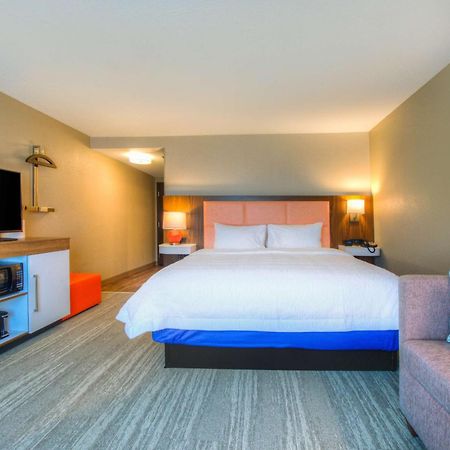 Hampton Inn & Suites Wixom/Novi/Detroit, Mi Bagian luar foto