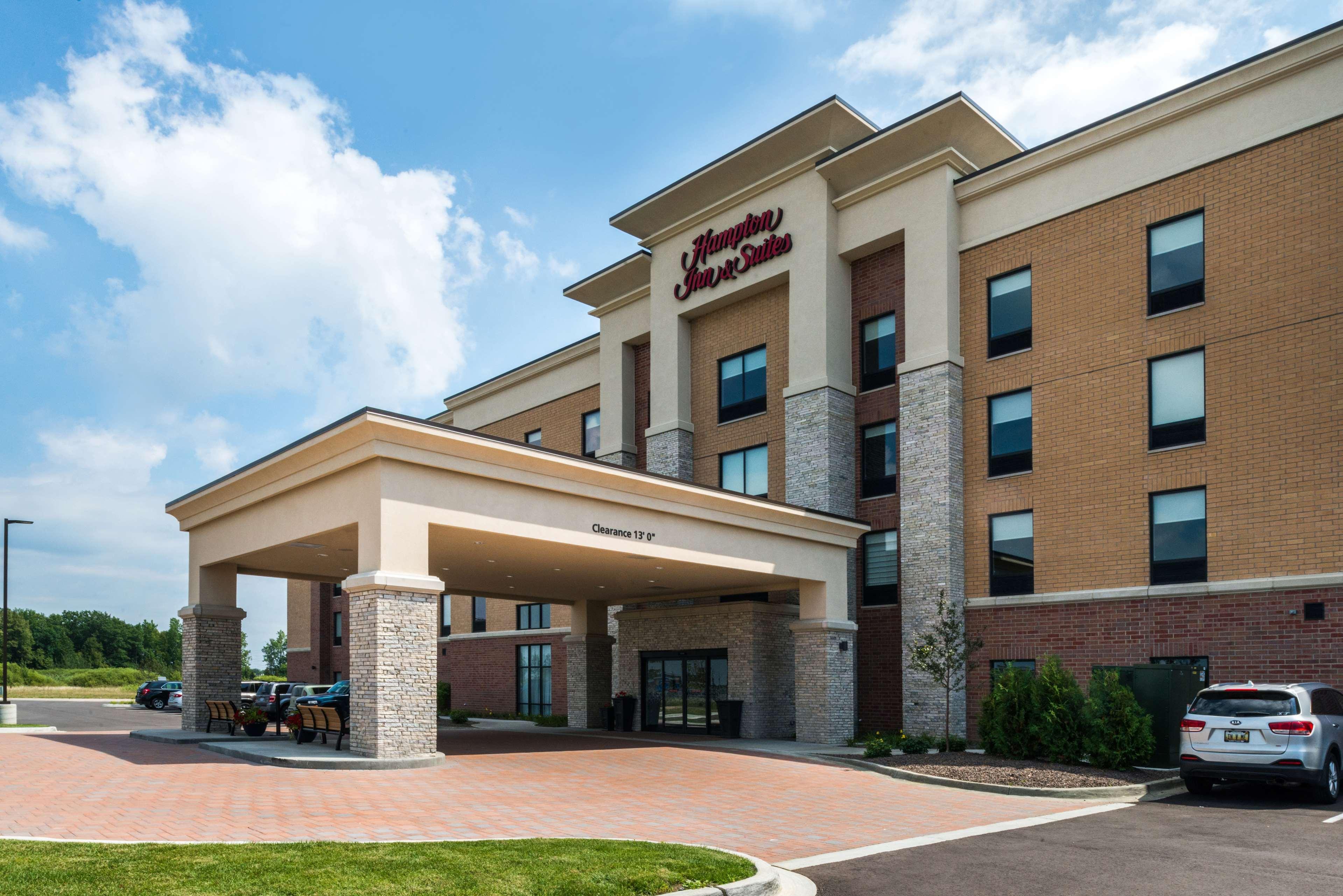 Hampton Inn & Suites Wixom/Novi/Detroit, Mi Bagian luar foto