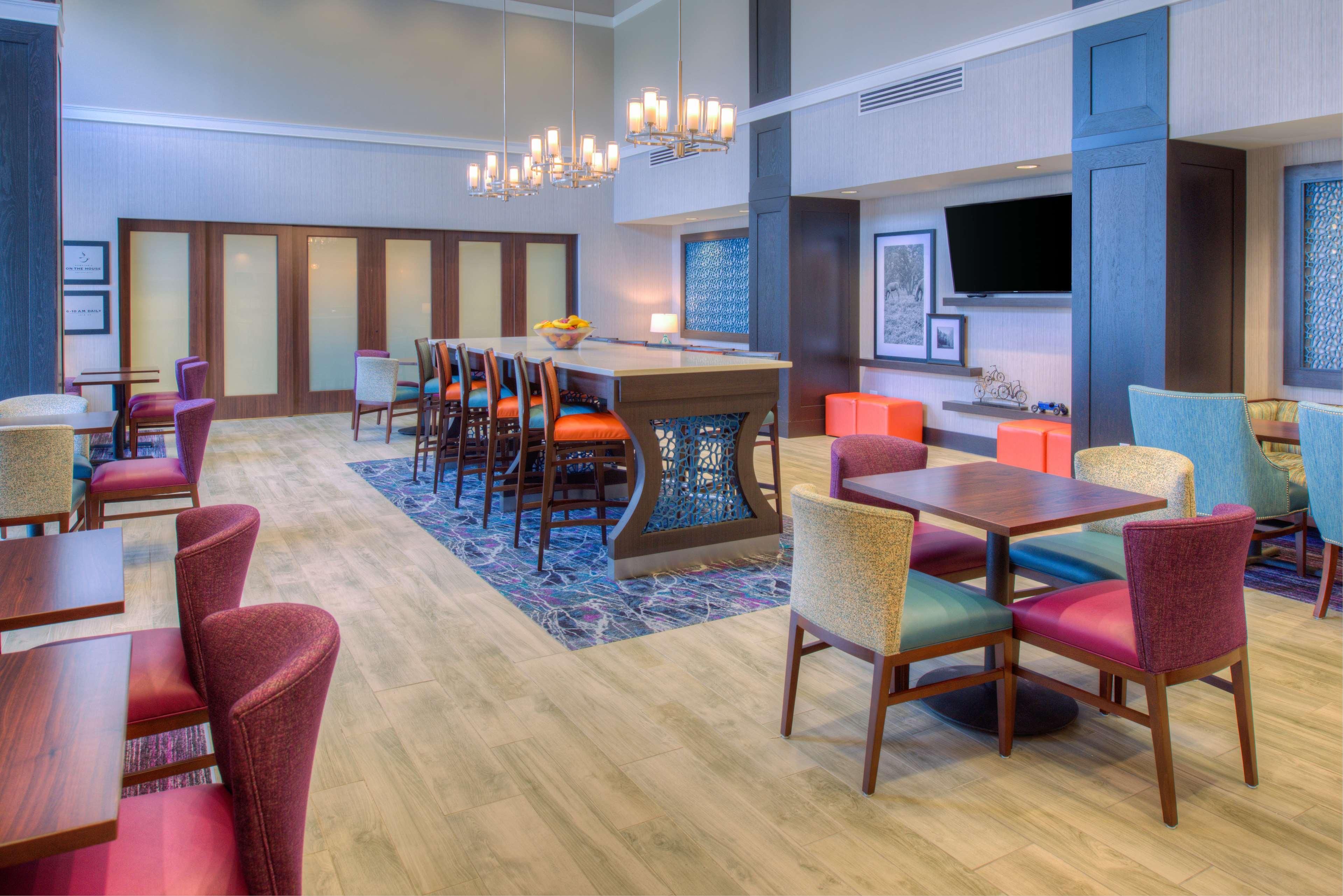 Hampton Inn & Suites Wixom/Novi/Detroit, Mi Bagian luar foto