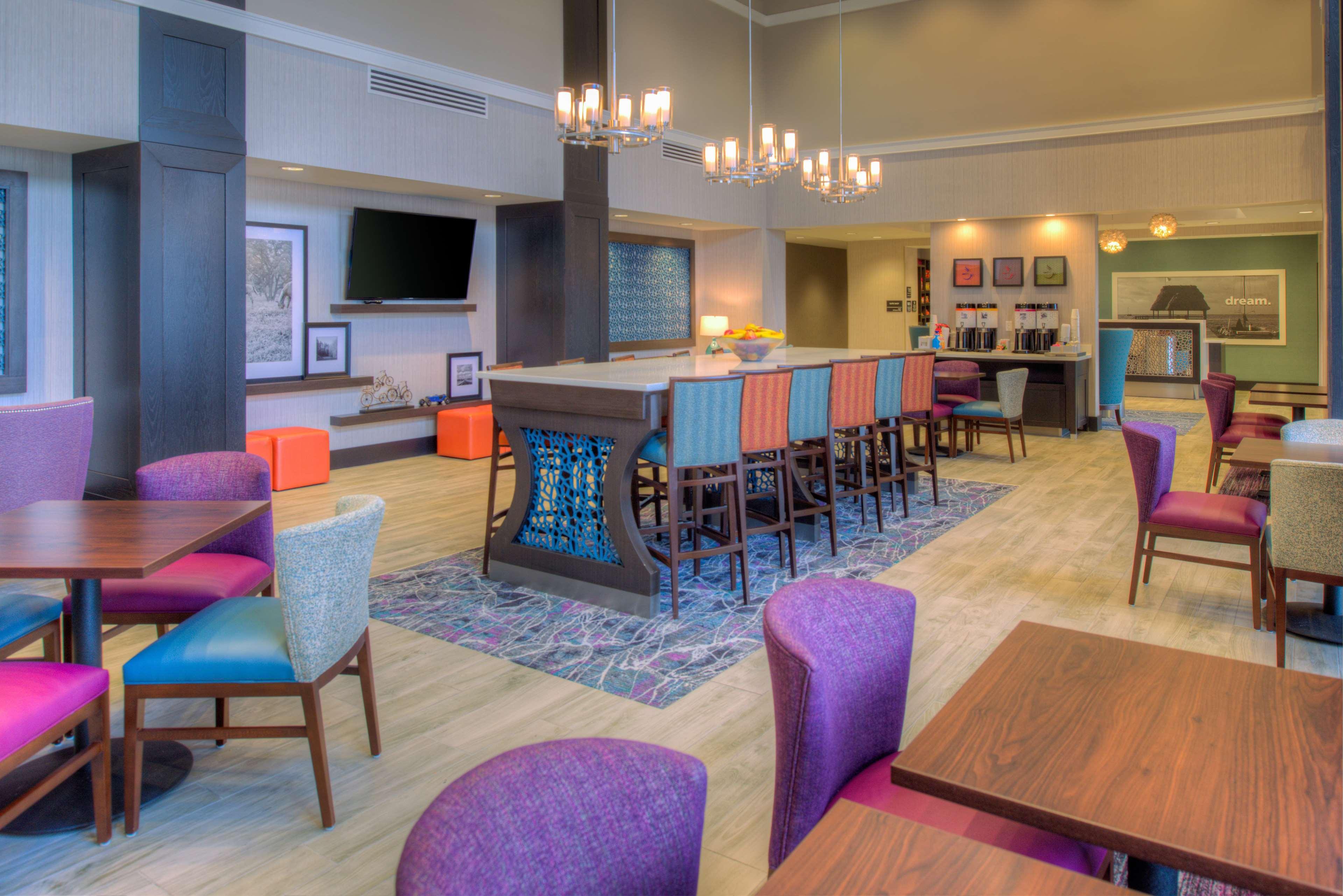 Hampton Inn & Suites Wixom/Novi/Detroit, Mi Bagian luar foto