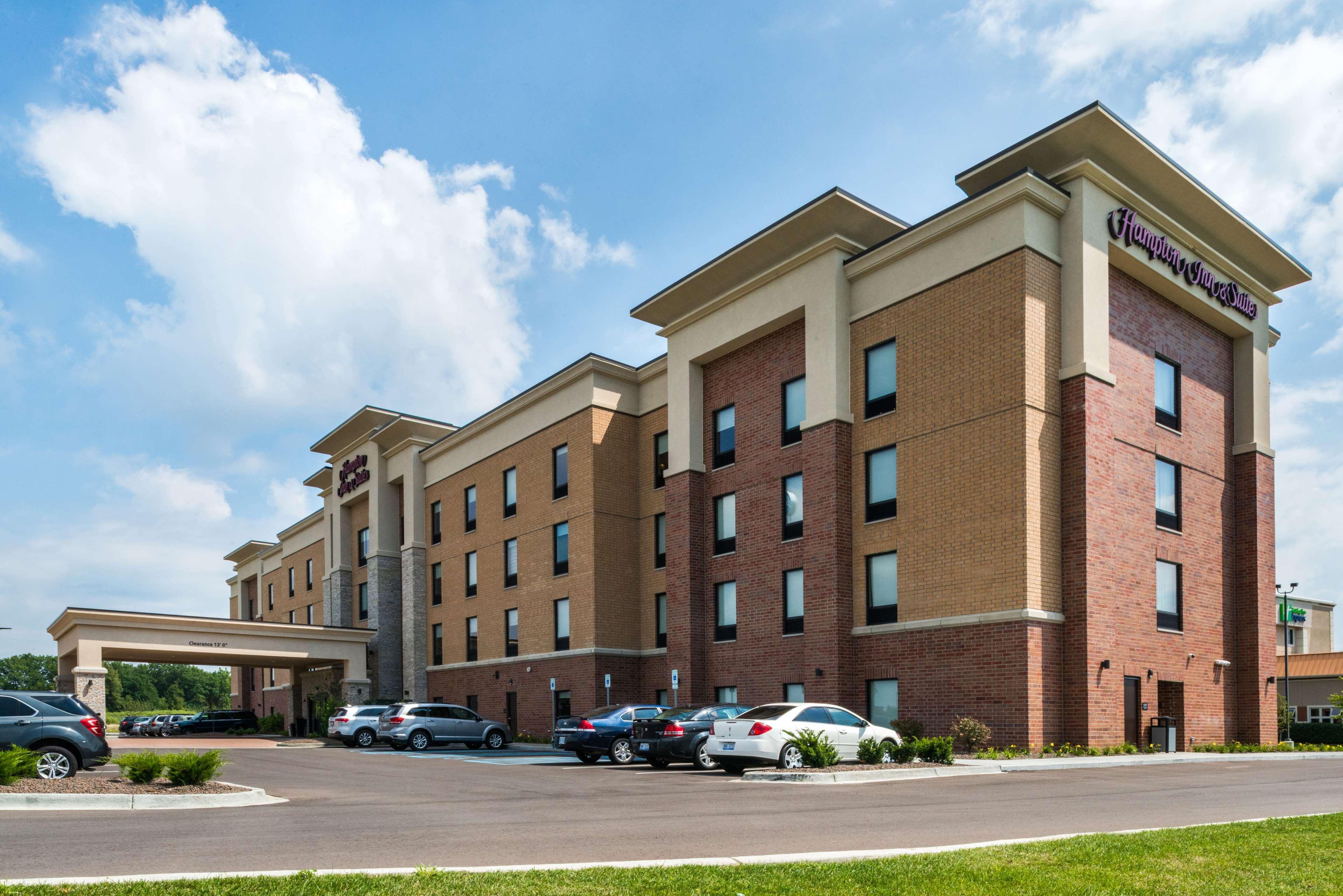 Hampton Inn & Suites Wixom/Novi/Detroit, Mi Bagian luar foto