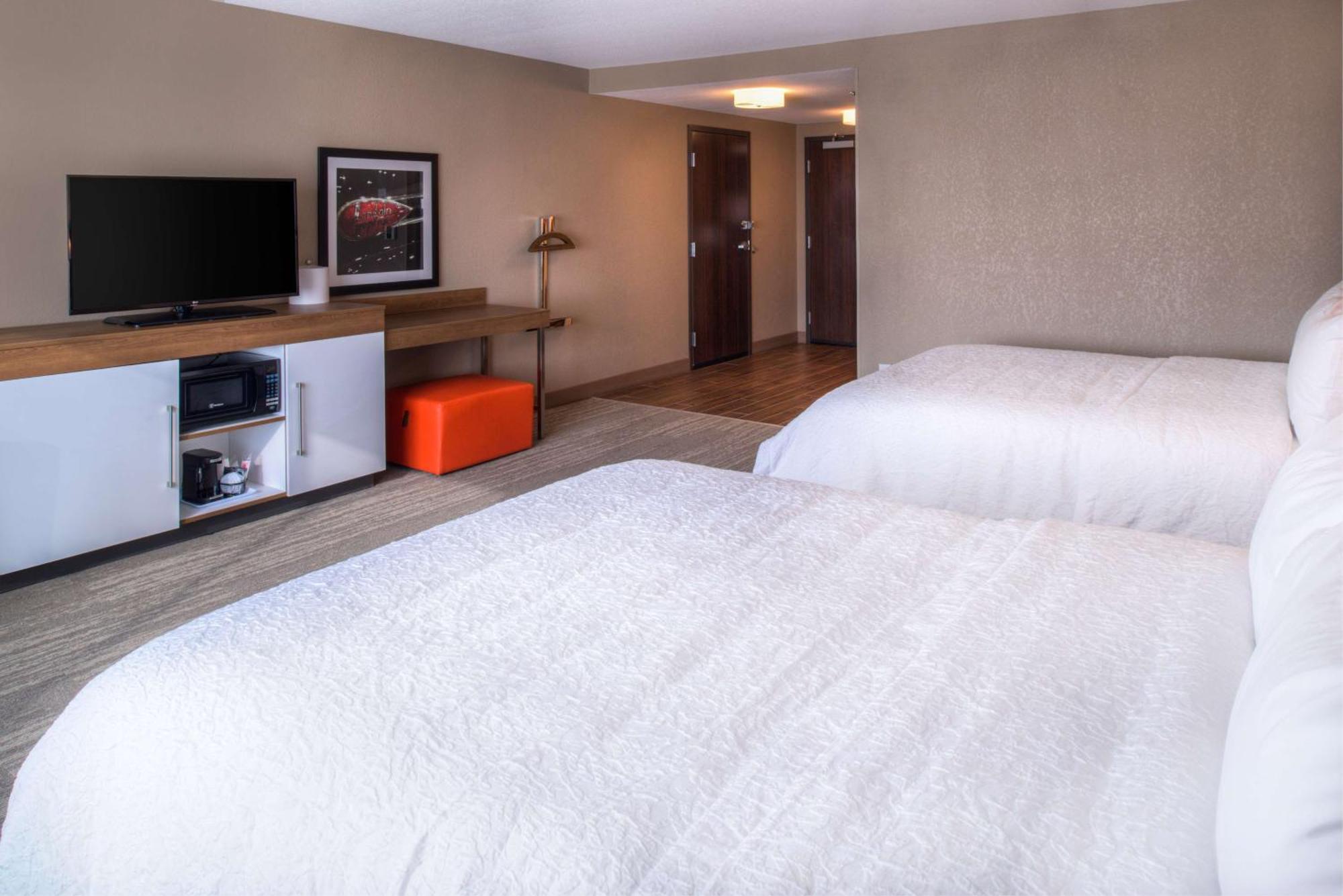 Hampton Inn & Suites Wixom/Novi/Detroit, Mi Bagian luar foto
