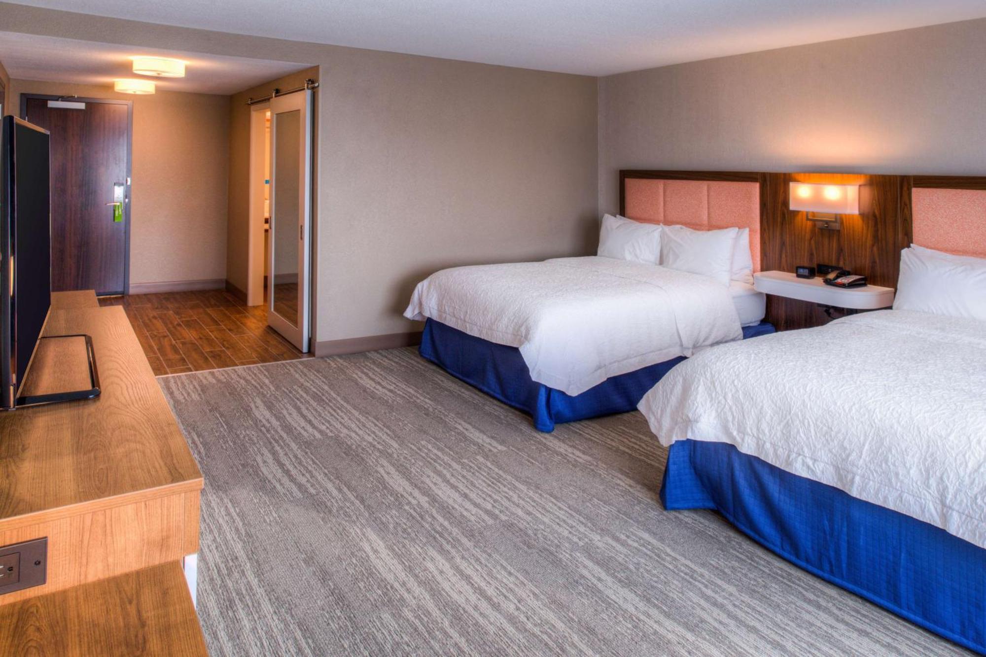 Hampton Inn & Suites Wixom/Novi/Detroit, Mi Bagian luar foto
