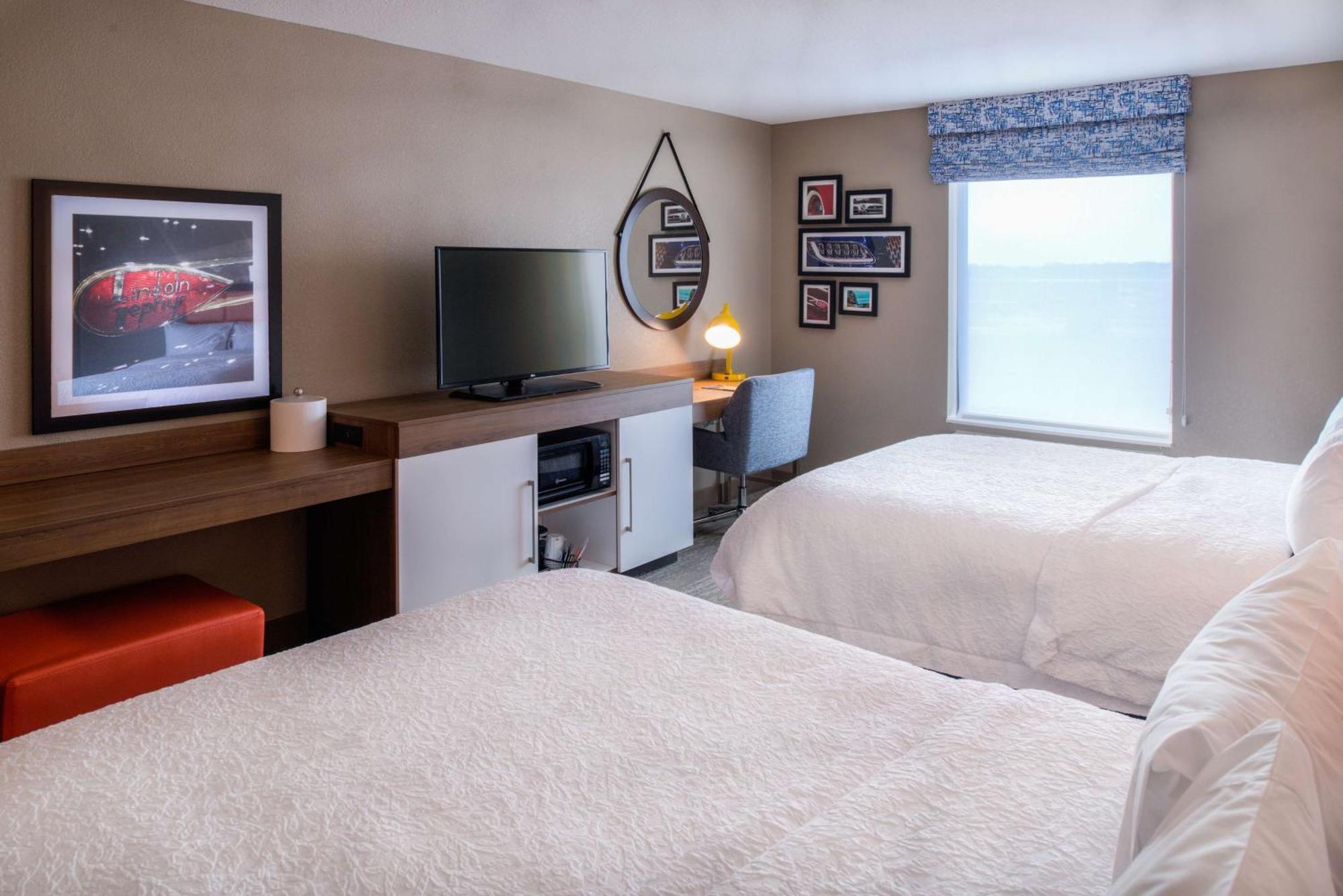 Hampton Inn & Suites Wixom/Novi/Detroit, Mi Bagian luar foto