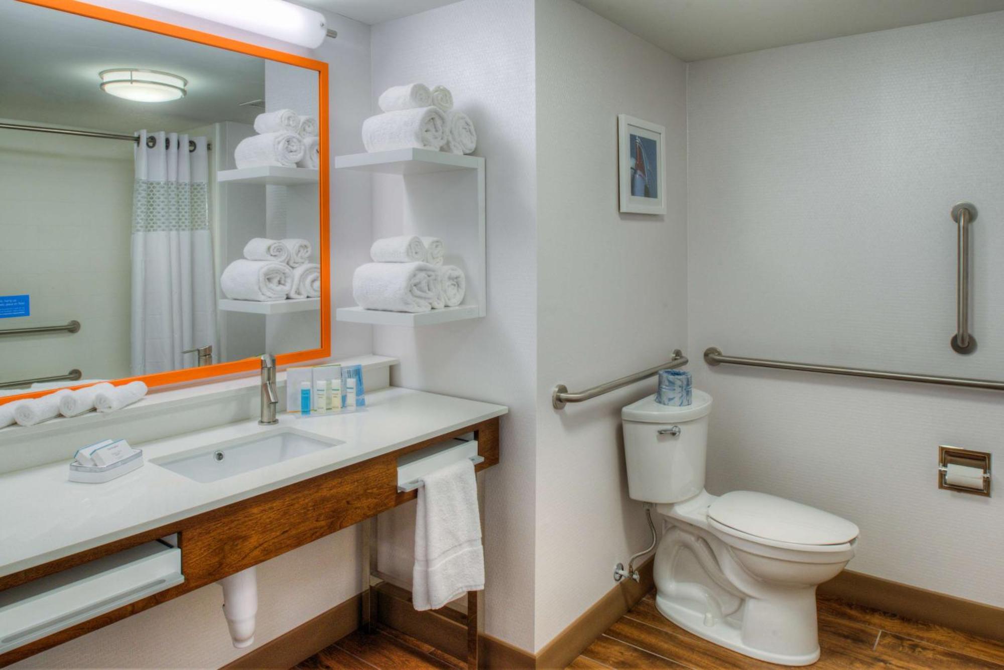 Hampton Inn & Suites Wixom/Novi/Detroit, Mi Bagian luar foto